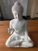 Buddha Figur, weiß, groß Bayern - Leinburg Vorschau