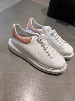 Alexander McQueen Schuhe NEU München - Moosach Vorschau