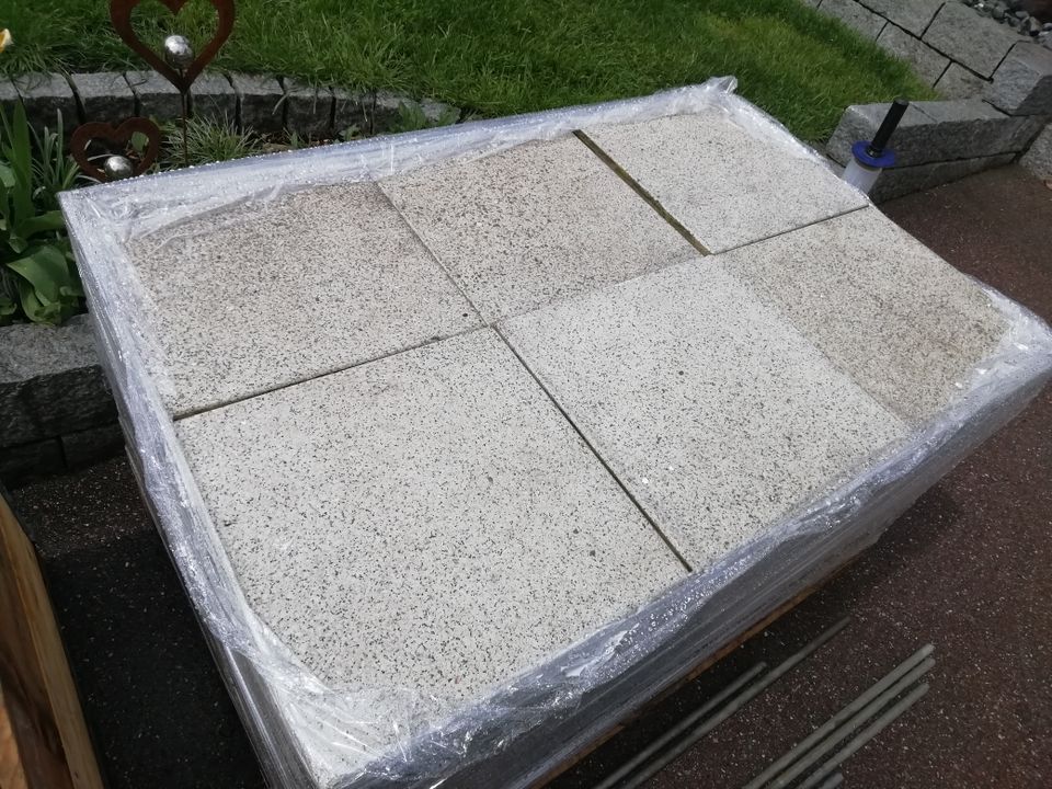 Terrassenplatten 40x40x3 gebraucht in Affing