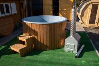 Hot Tub Außenofen | Badezuber | Whirlpool | Jacuzzi 2,15m x1,2m Berlin - Mitte Vorschau