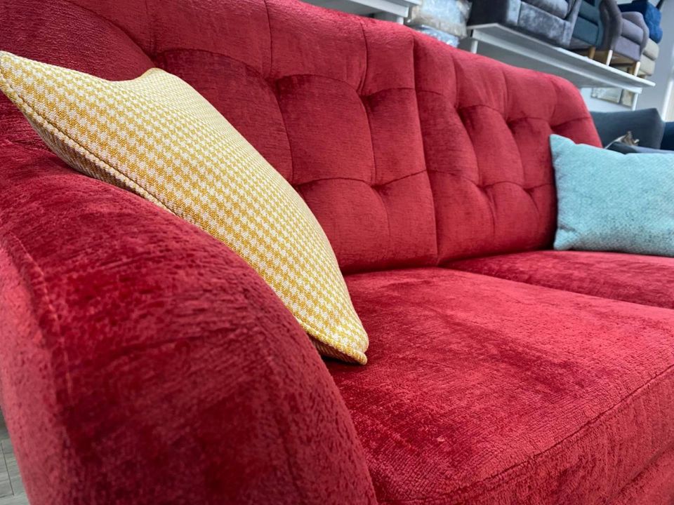 DESIGN SOFA WOHNZIMMER COUCH HOCHWERTIG POLSTERUNG HOLZ in München