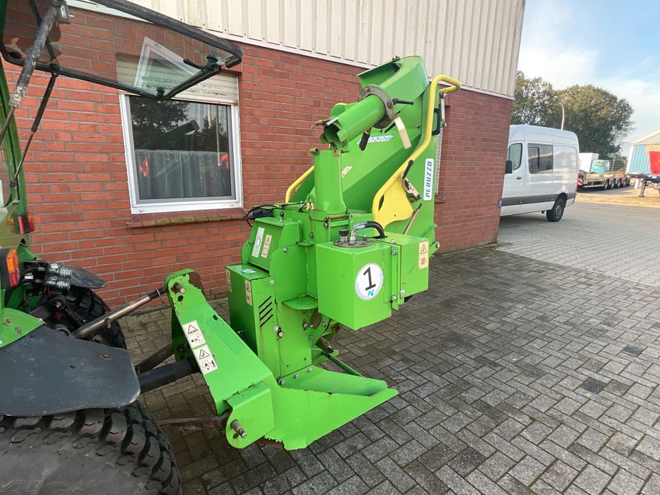 Peruzzo TC15 Holzhäcksler Holzschredder für Traktor Hofschlepper in Weener