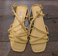 hell gelb Sandalen Neu 38 Primark Sachsen-Anhalt - Schönebeck (Elbe) Vorschau