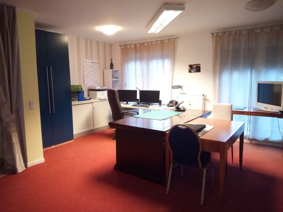 Helles, freundlich, modernes Büro einschließlich Mobiliar - sofort beziehbar in Sankt Aldegund