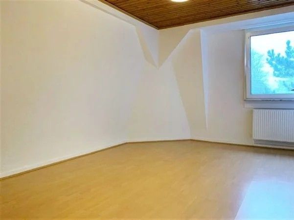 GEPFLEGTE 2-ZIMMER WOHNUNG MIT EINBAUKÜCHE! in Wuppertal