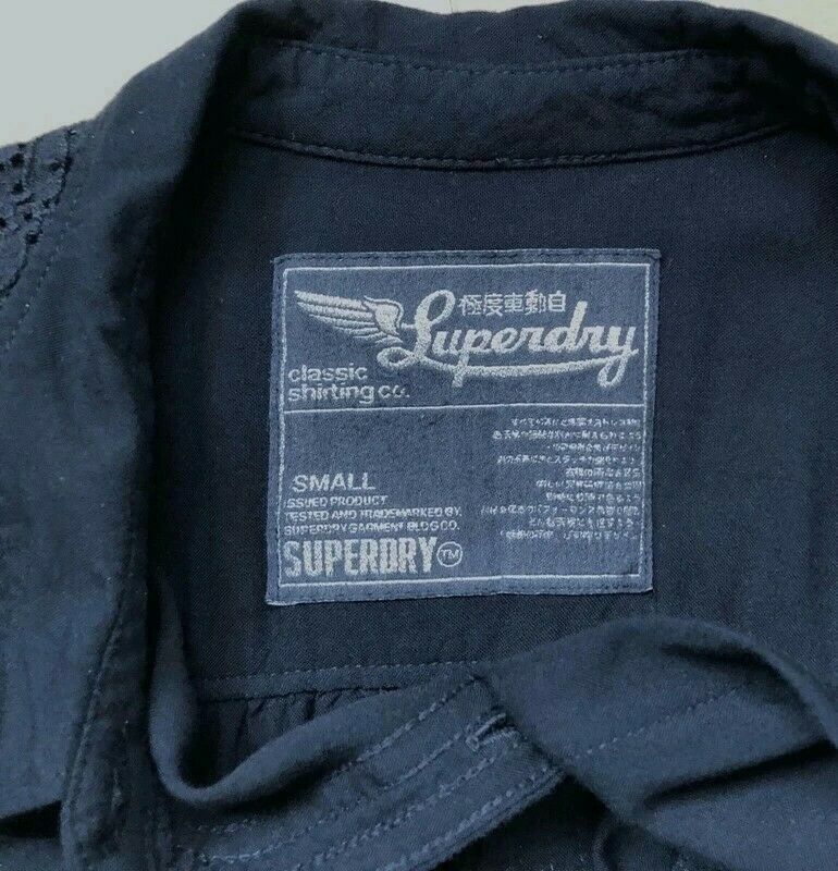 Superdry Bluse Gr. S in Düsseldorf