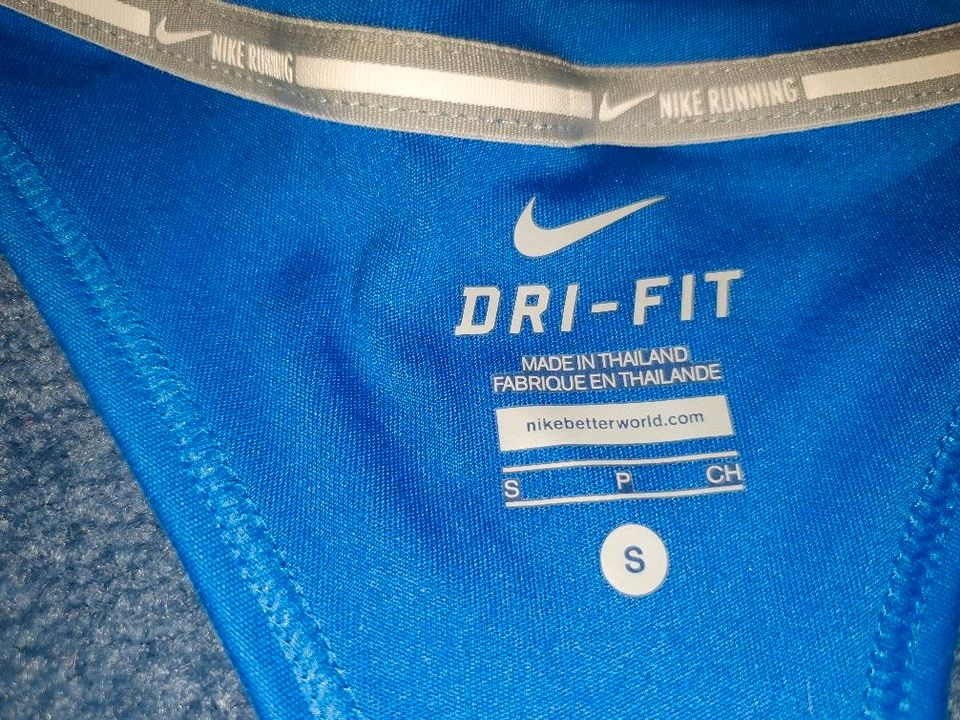 Nike Running DRi-Fit blaues Top Gr. S toller ZUstand in Duisburg