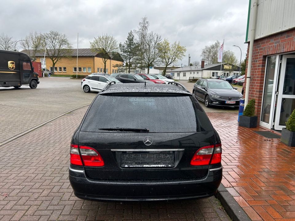 Mercedes-Benz E 220 Avantgarde T-Modell*XENON*NAVI*LEDER*SITZH in Hollenstedt