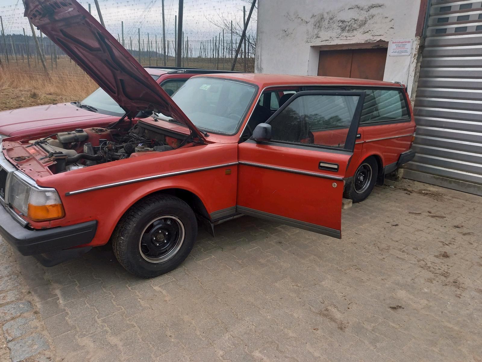 Abbildung des Autos Volvo 240 OLDTIMER