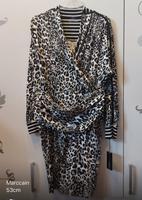 Kleid Marc Cain neu N6 mit Etikett marccain gr xl. 44 Hessen - Hanau Vorschau