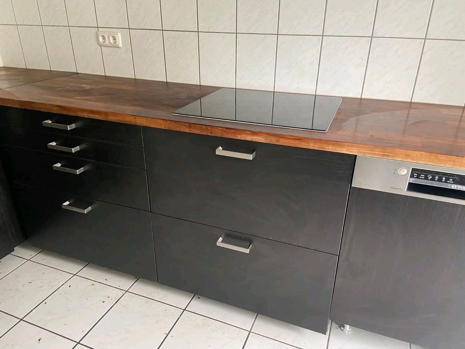 Küche Kühlschrank in Saarbrücken