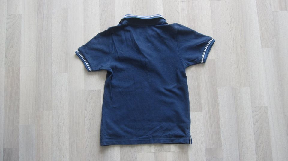 Set 2 T-Shirt Polo-Shirt Unterhemd Schlaf-Shirt Gr 116 122 schmal in Wilhelmshaven