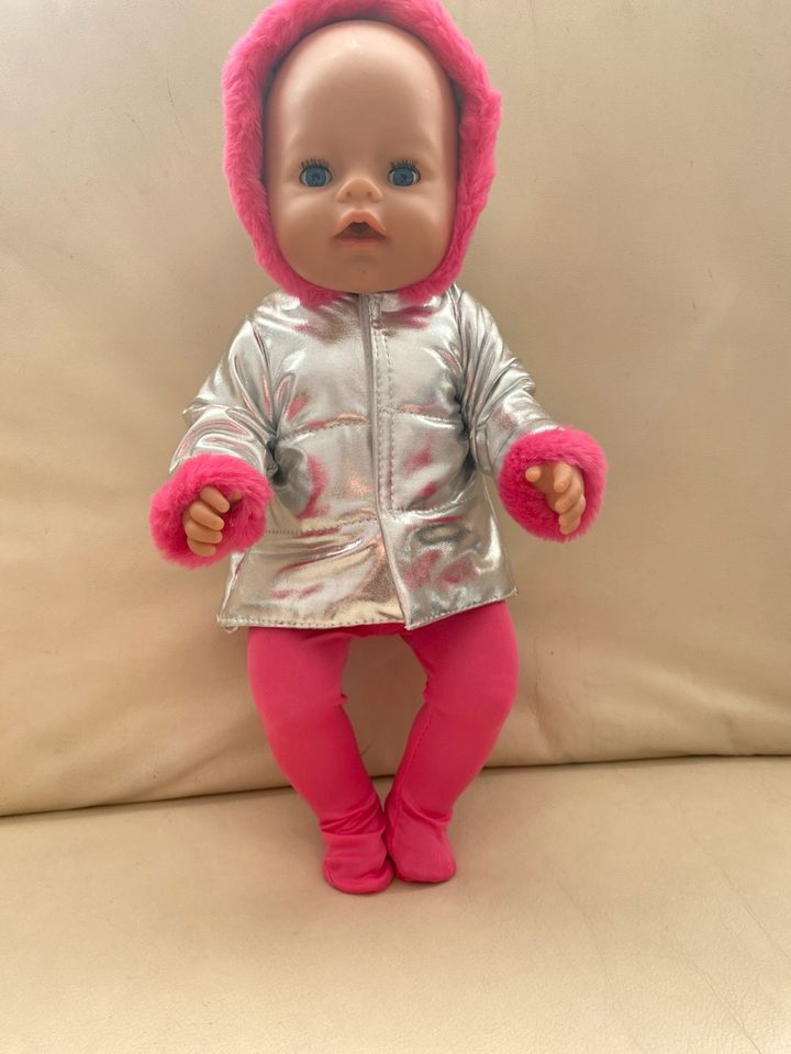 Wie Neu.Anzug 2 Teile Jacke+Hose für Puppe Baby Born in Detmold