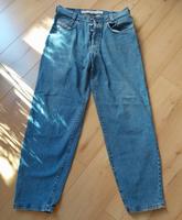 Jeans Diesel Gr. 34 Mecklenburg-Vorpommern - Stralsund Vorschau