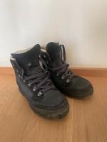 LOWA BERGSTIEFEL BERGSCHUHE DAMEN Gr.39 Outdoor  Wandern München - Maxvorstadt Vorschau