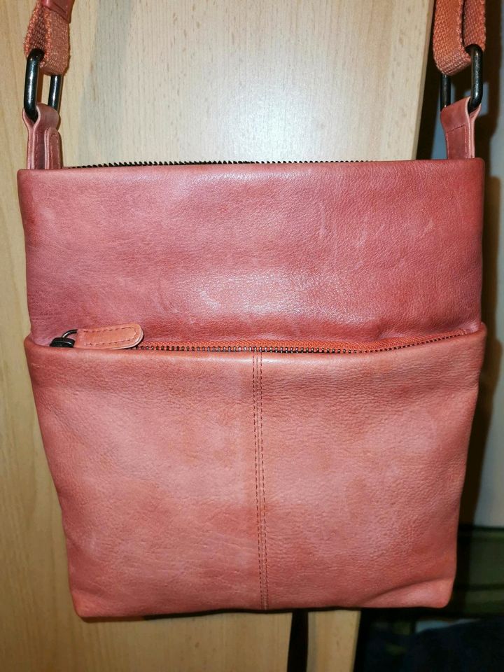 Tasche von Eltaschi NEU in Allstedt