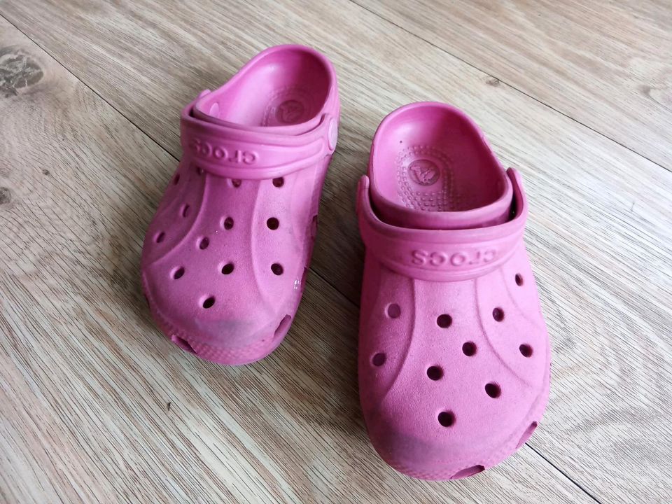 Crocs Schuhe Gr. 10/11 in Hamburg