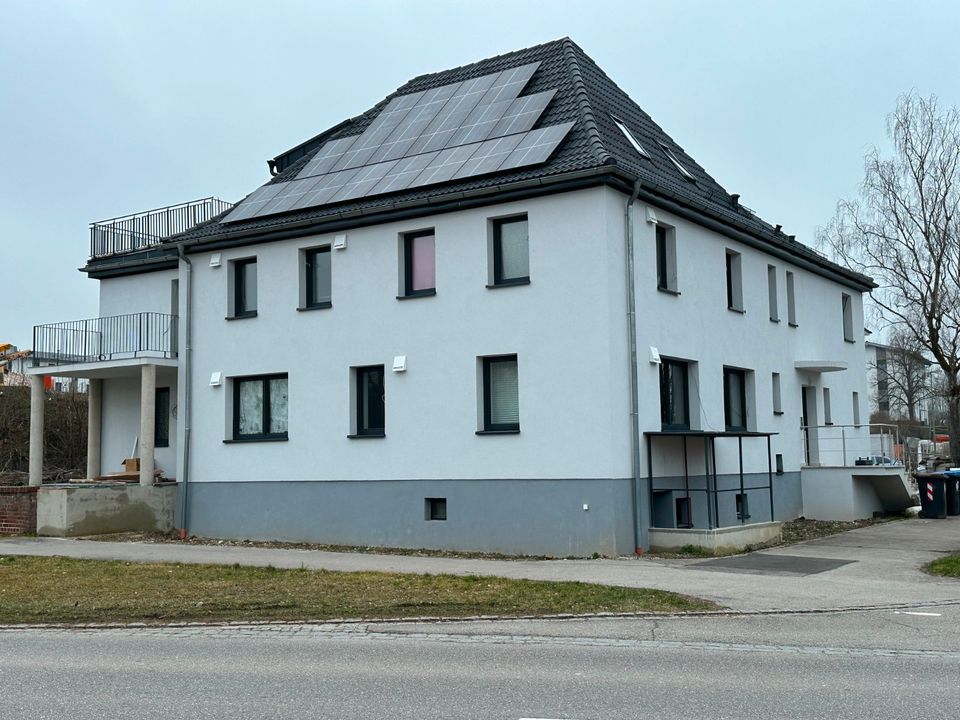 Premium-Wohngefühl: Hochwertig sanierte 3-Zimmer-Oase in Bobingen *mit Balkon und vielen Extras in Bobingen