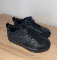 Nike Leder Sneakers Turnschuhe Sportschuhe Neu 28 Niedersachsen - Buchholz in der Nordheide Vorschau