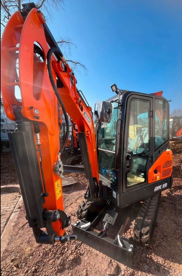 Bagger Minibagger Mieten Baumaschinenvermietung in Griesheim