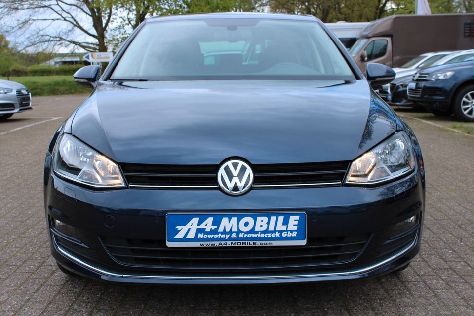 Volkswagen Golf VII Lim. Allstar BMT 1.2 TSI SHZ Tempomat in Oldenburg