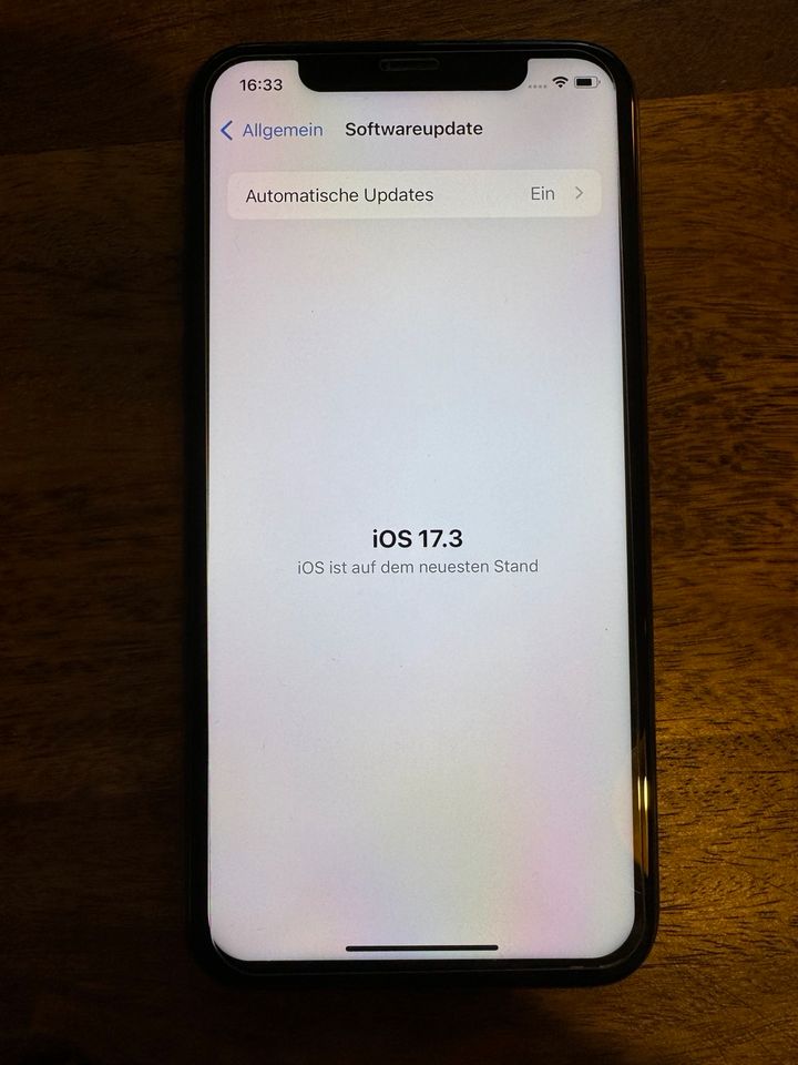 iPhone 11 Pro 256GB Nachtgrün in Dietzhölztal