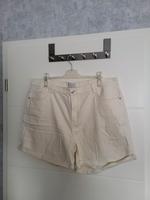 Shorts / Jeans in beige Only Carmakoma 50 Nordrhein-Westfalen - Altena Vorschau