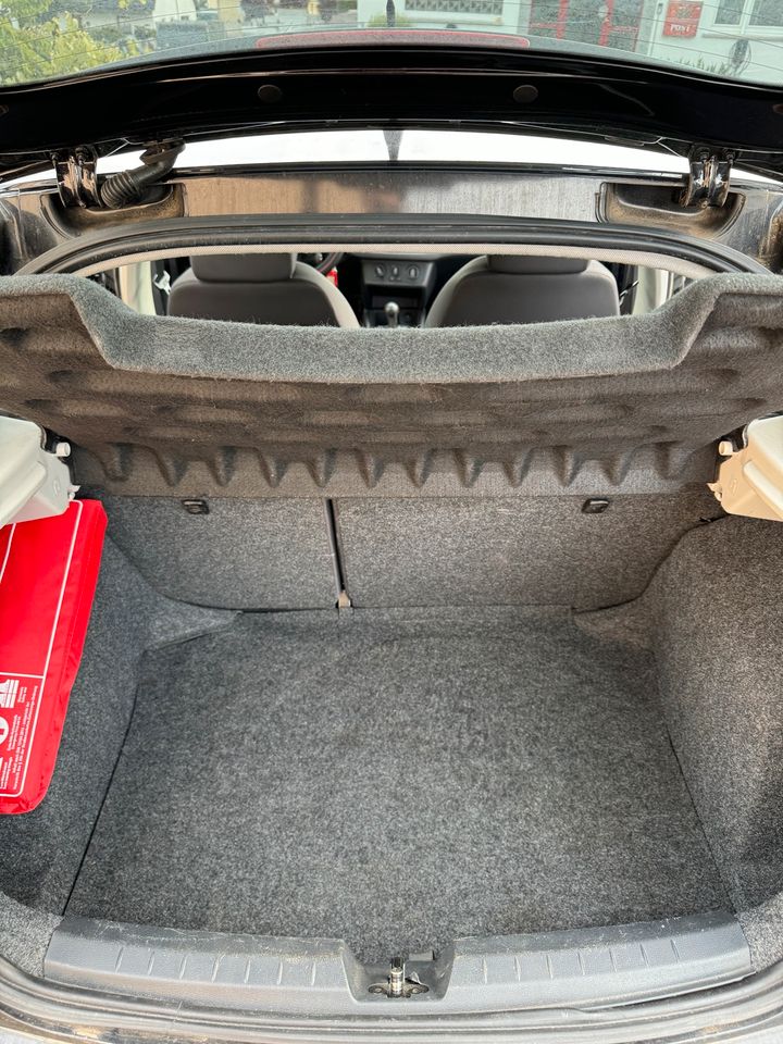 Seat Ibiza 1.4 TÜV, 17 ZOLL, Sport, Aux, 8-fach Neu in Gedern