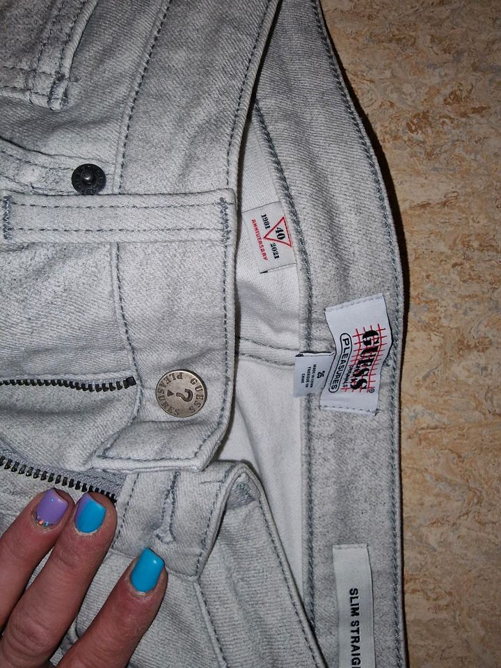 Schöne guess jeans gr xs in Ingolstadt