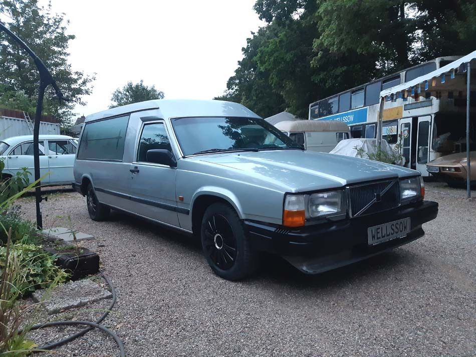 Volvo 740 Automatik Bestatter Nilsson in Köln