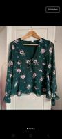 Grüne H&M Bluse Gr. 38 mit Röschen Bayern - Kleinwallstadt Vorschau