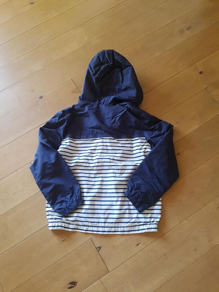 Windjacke Jacke von Zara Boys Gr 152 blau weiss in Kösching