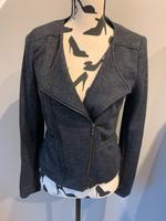 Vero Moda Blazer Kurzblazer Anthrazit Gr. M/38 neu Niedersachsen - Stelle Vorschau