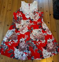 BonPrix Bodyflirt Kleid Gr. 48/50 rot weiß Blumenprint Sommer Hamburg-Nord - Hamburg Barmbek Vorschau