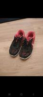 Nike Schuhe   Gr 40 Nordrhein-Westfalen - Soest Vorschau