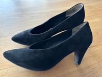 Paul Green Pumps Schuhe schwarz Gr 6,5 40 neu 119,95€ leder edel Niedersachsen - Hildesheim Vorschau
