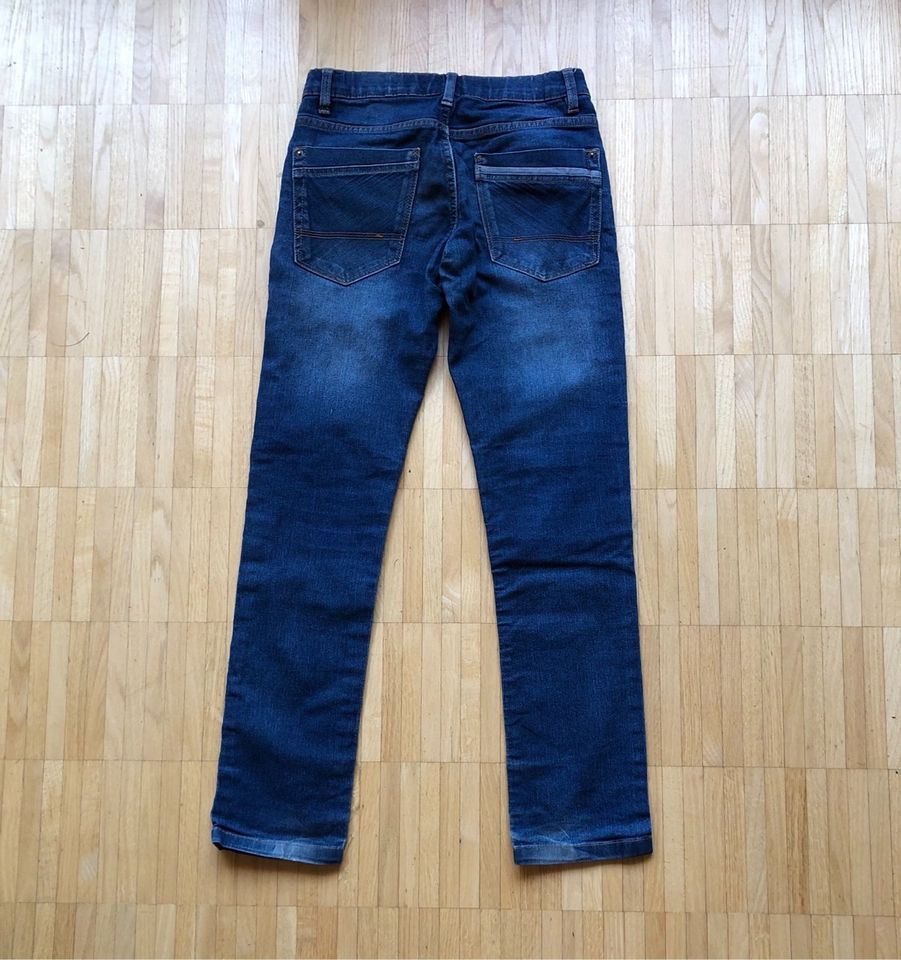 Super Schöne Jeans von BwKids, 158cm, 12-13 Jahre in Frankfurt am Main