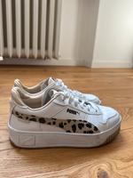 PUMA Carina Street Sneaker Gr 37,5 kaum getragen Saarbrücken-Mitte - St Johann Vorschau