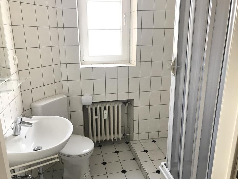 2-Zimmer-Wohnung in Duisburg Ruhrort mit großer Wohnküche in Duisburg