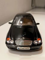 Modellauto Mercedes Benz C-Klasse – 1/18 Baden-Württemberg - Heidelberg Vorschau