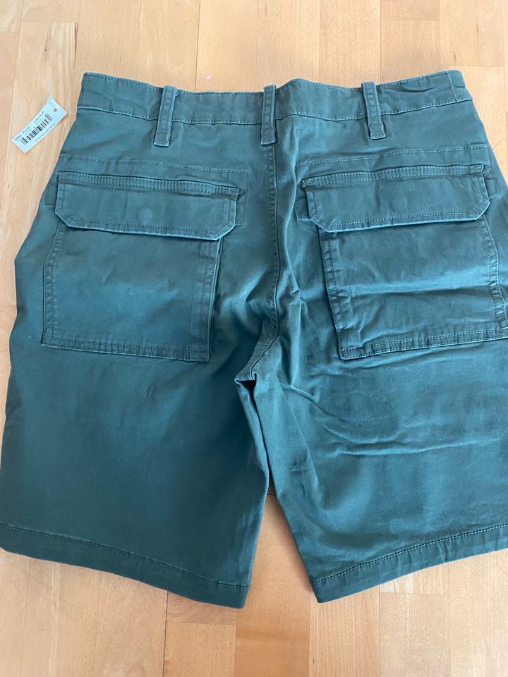 Herren Cargo Shorts / Bermuda kurze Hose Gr 30 *Neu* in Salzgitter