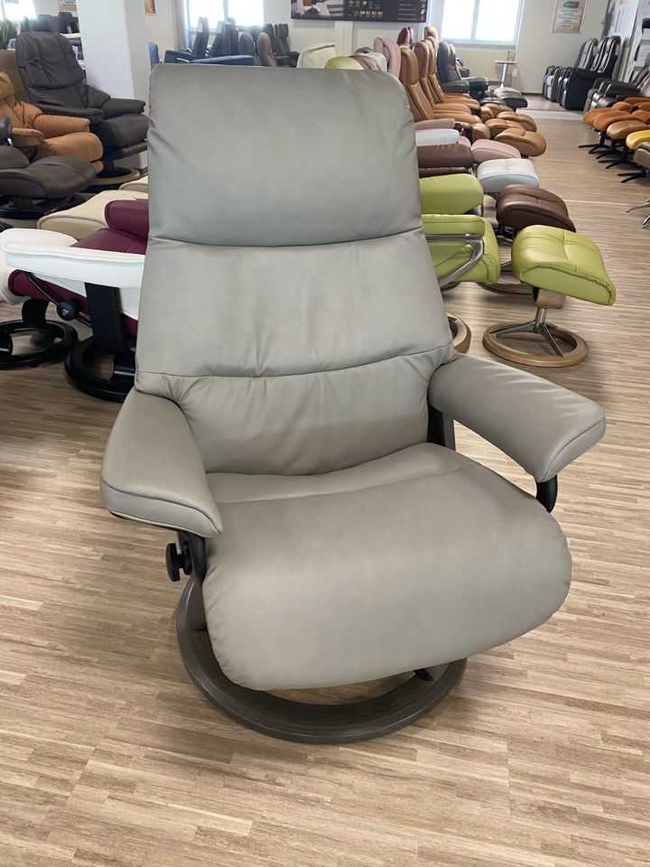 Sale -50% Rabatt / Stressless Sessel + Hocker View Silver Grey M in Kaiserslautern