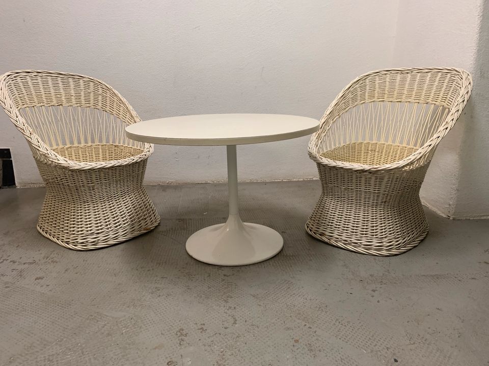 2 weiße Shabby Rattan Korbsessel Mädchen Teenie in Tübingen