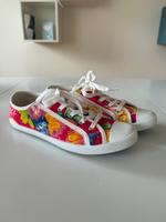 Stoffschuhe, Schnürschuhe, Blumenmuster, Gr.38 Baden-Württemberg - Göppingen Vorschau