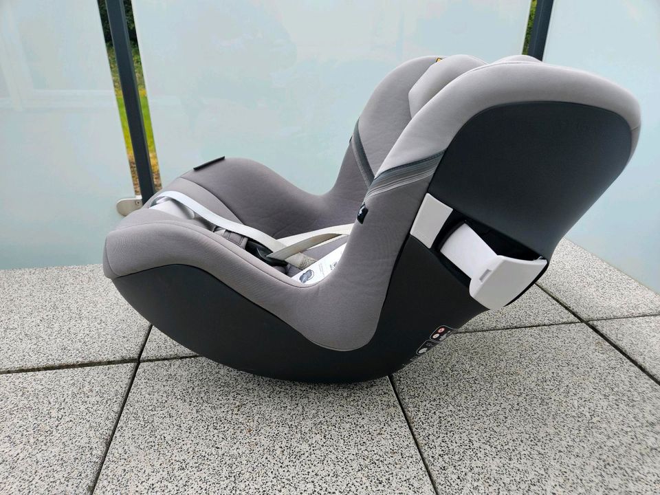 Kindersitz Cybex Sirona M2 i-Size in Attendorn