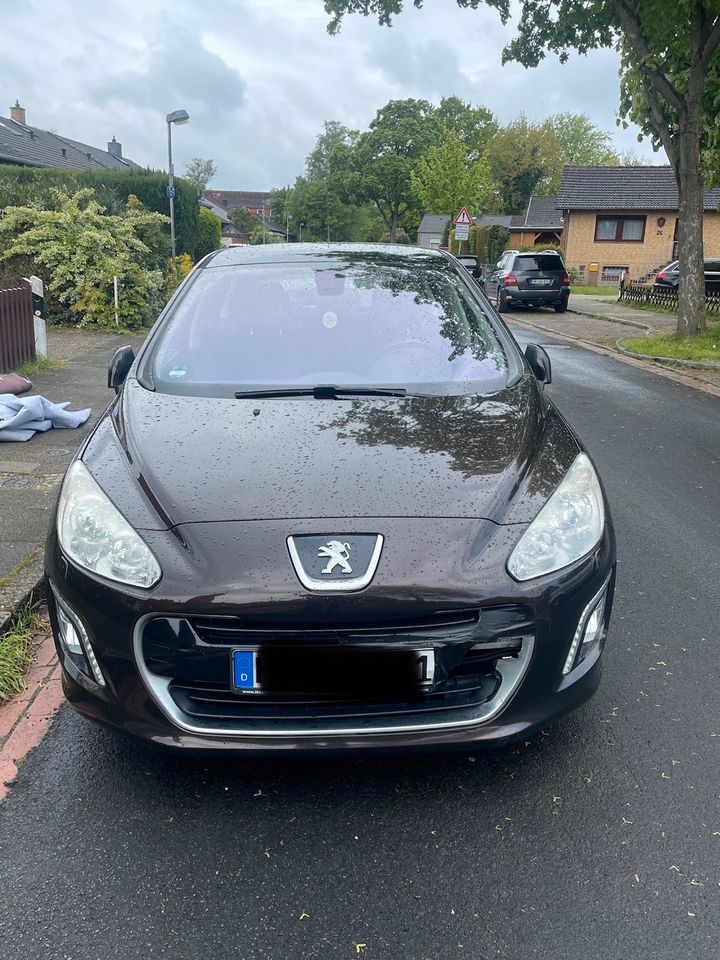 Peugeot 308 in Bremen