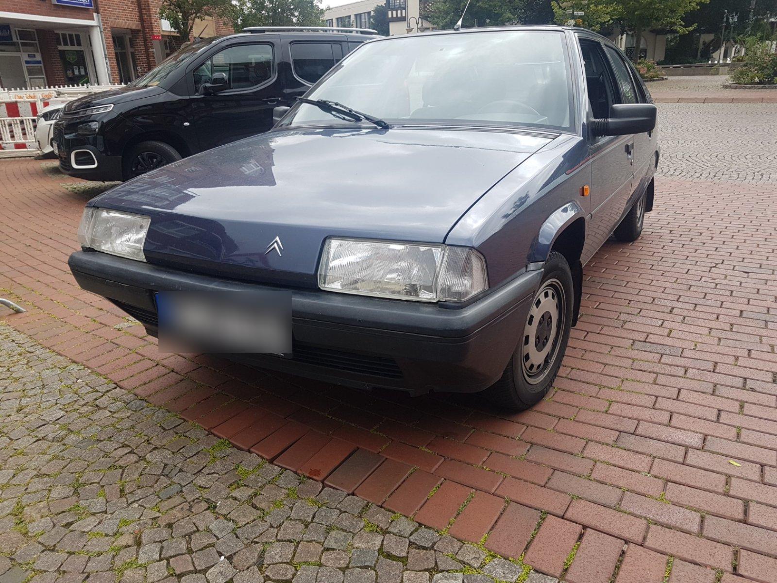 Abbildung des Autos Citröen BX und Renault 5