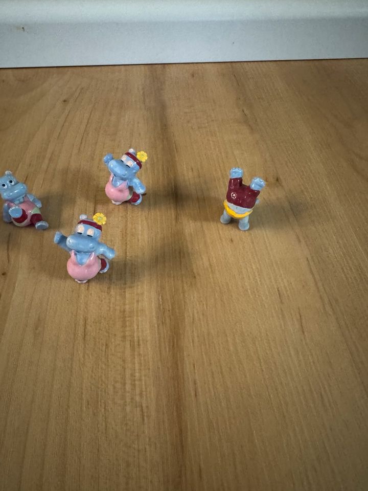 Ü-Ei / Überraschungsei Figuren Happy Hippos Fitness Fieber in Niestetal