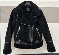 ZARA Felljacke Lederjacke Wildleder Teddy Jacke Blazer Mantel S M Berlin - Spandau Vorschau