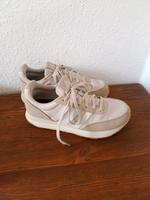 Adidas Sportschuhe Creme Größe 38 Baden-Württemberg - Bruchsal Vorschau